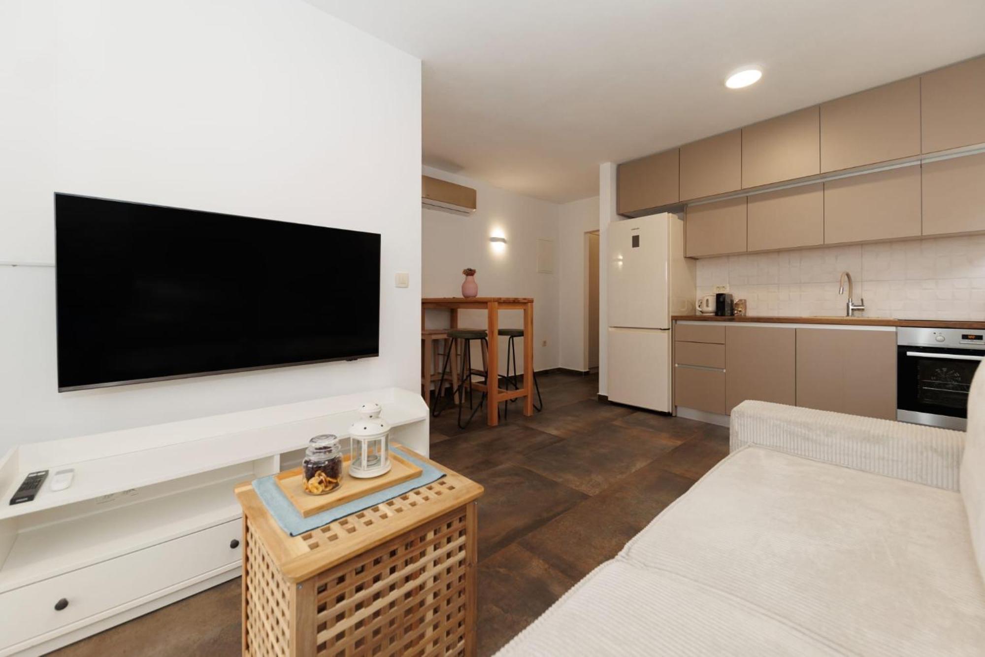 Apartments 23 And 25 With Free Private Parking Zadar Luaran gambar