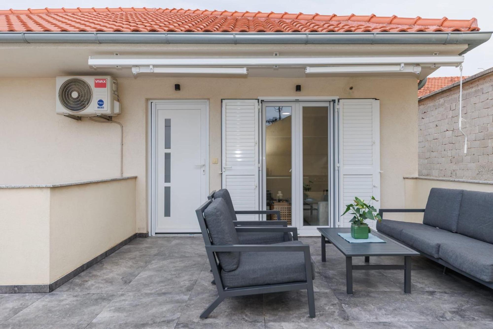 Apartments 23 And 25 With Free Private Parking Zadar Luaran gambar